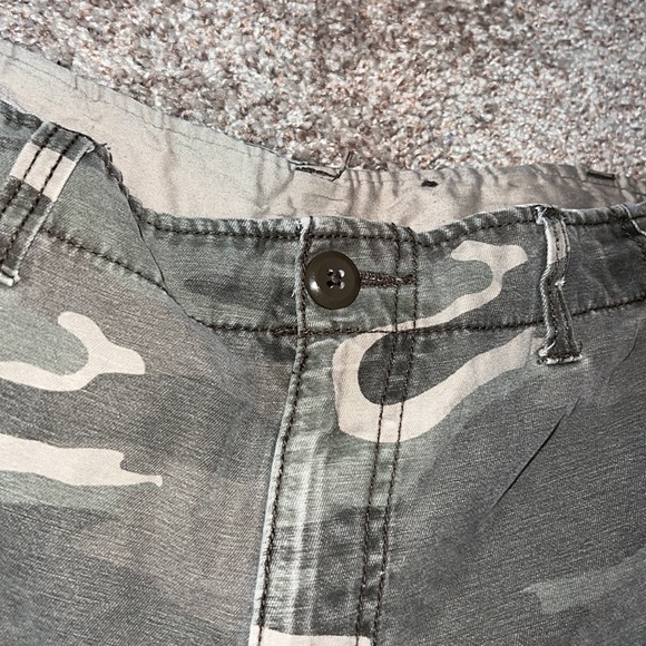 MENS CAMO cargo shorts - Picture 8 of 10